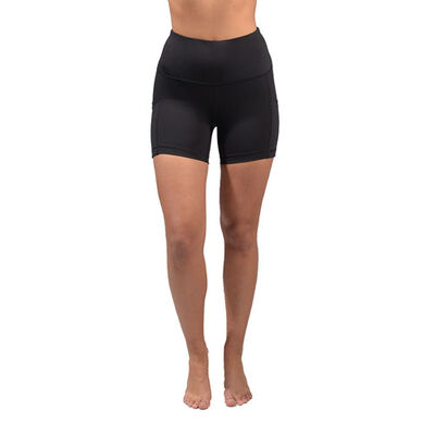 Yogalicious Women's Tech High Rise 3 1/2" Shorts